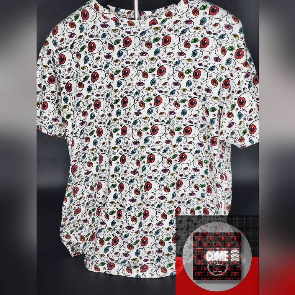 Super Massive "All Over Eyeball" Graphic T-Shrit